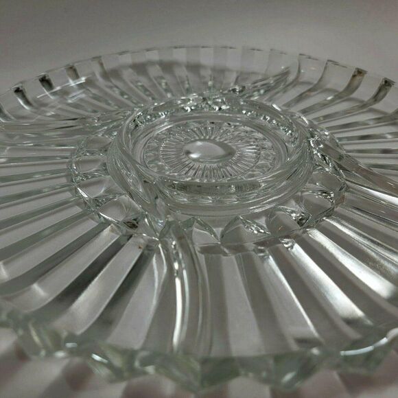 Vintage Indiana Glass 5 Section Serving Tray Plate - Picture 3 of 7